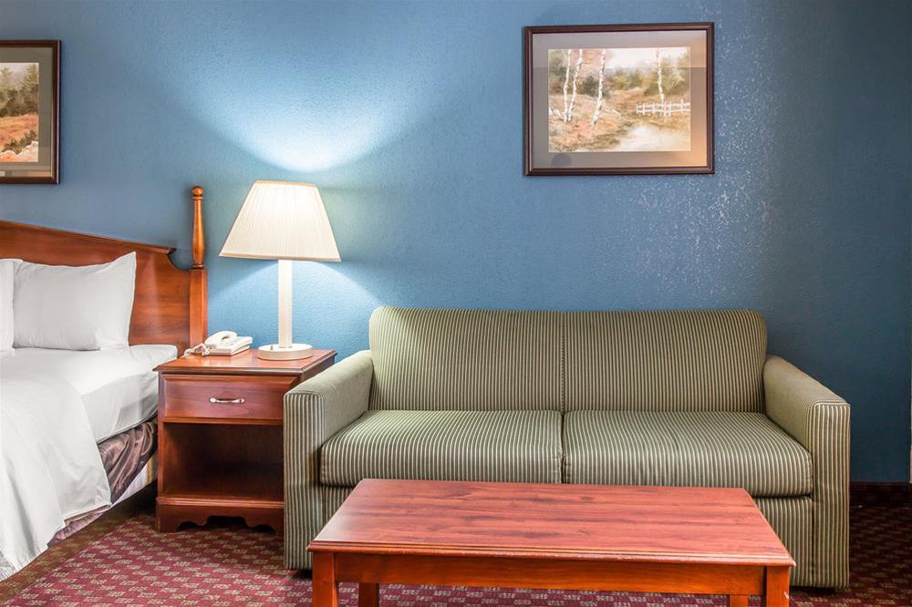 Quality Inn Upper Sandusky Esterno foto