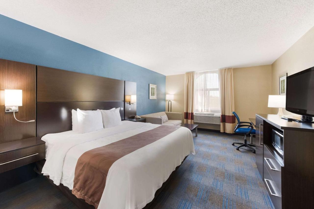 Quality Inn Upper Sandusky Esterno foto