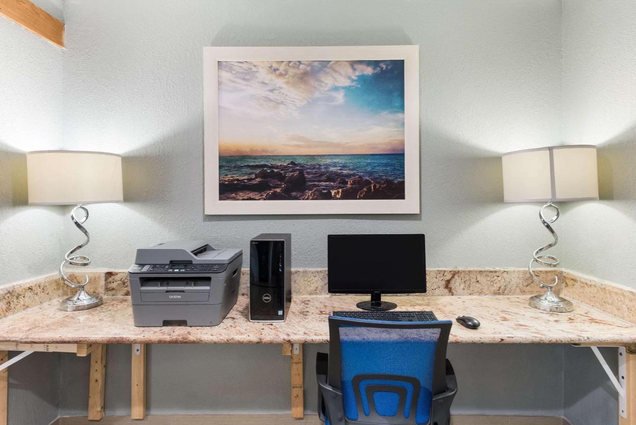 Quality Inn Upper Sandusky Esterno foto