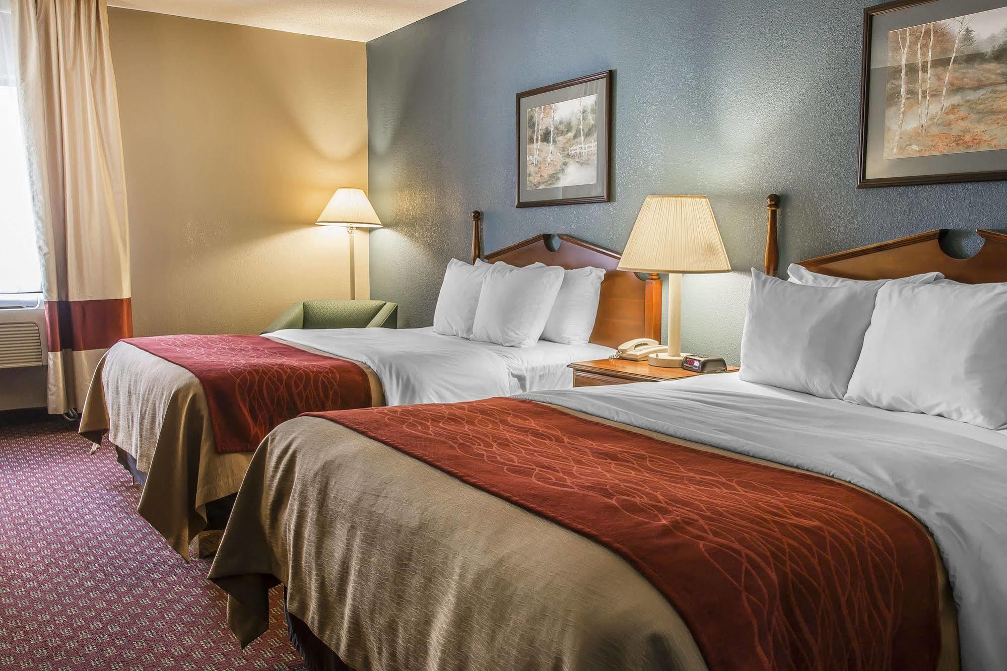 Quality Inn Upper Sandusky Esterno foto