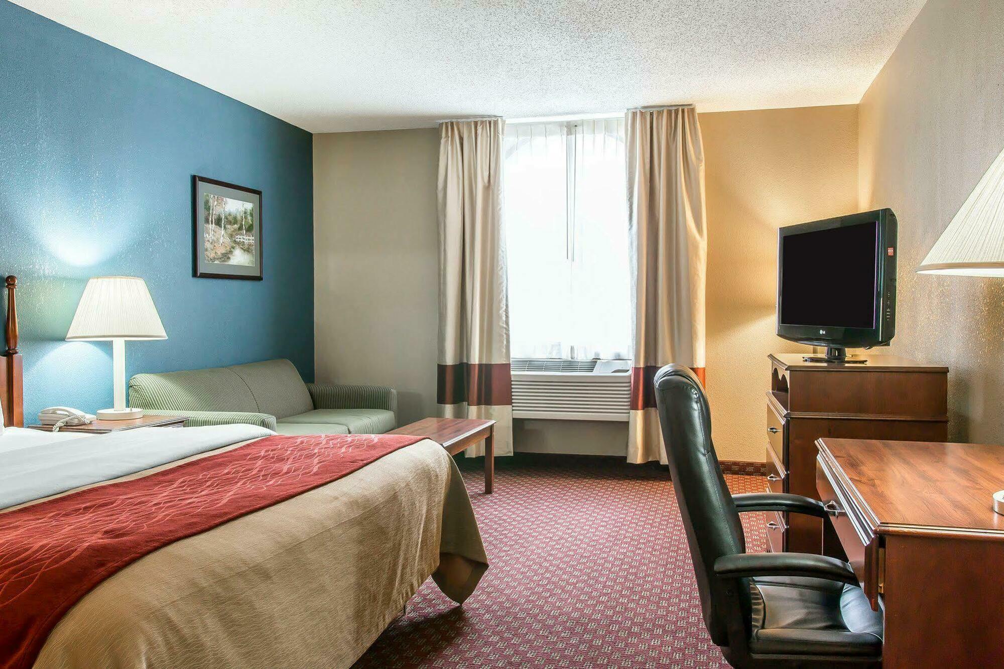 Quality Inn Upper Sandusky Esterno foto